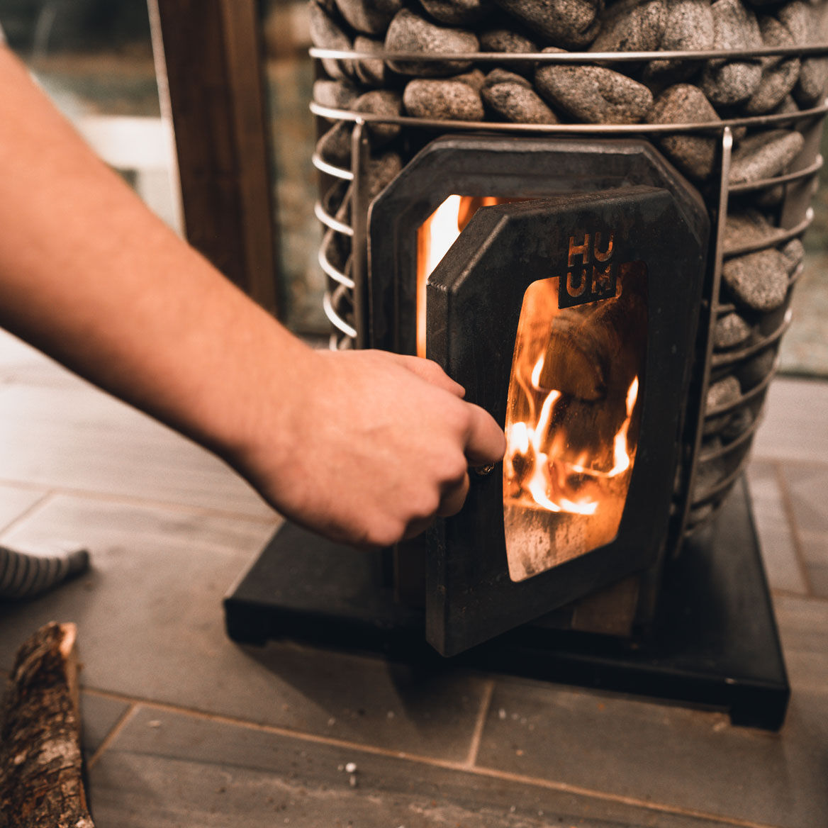 HUUM HIVE wood sauna heater in environment HUUM HIVE wood sauna heater in environment